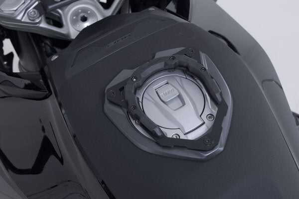 UCHWYT MOCUJĄCY TANKRING PRO SW-MOTECH BMW R 1300 R / R 1300 RS (25-) BLACK 4