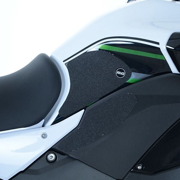 NAKLEJKA NA BAK TANKPAD ANTYPOŚLIZGOWY 4 CZĘŚCI RG RACING KAWASAKI VERSYS 1000 19- BLACK 1