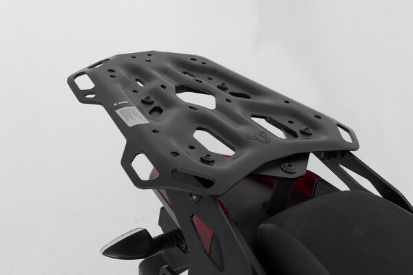 ZESTAW KUFRA CENTRALNEGO SW-MOTECH DUSC L APRILIA TUAREG 660 (21-) 41 L BLACK 3