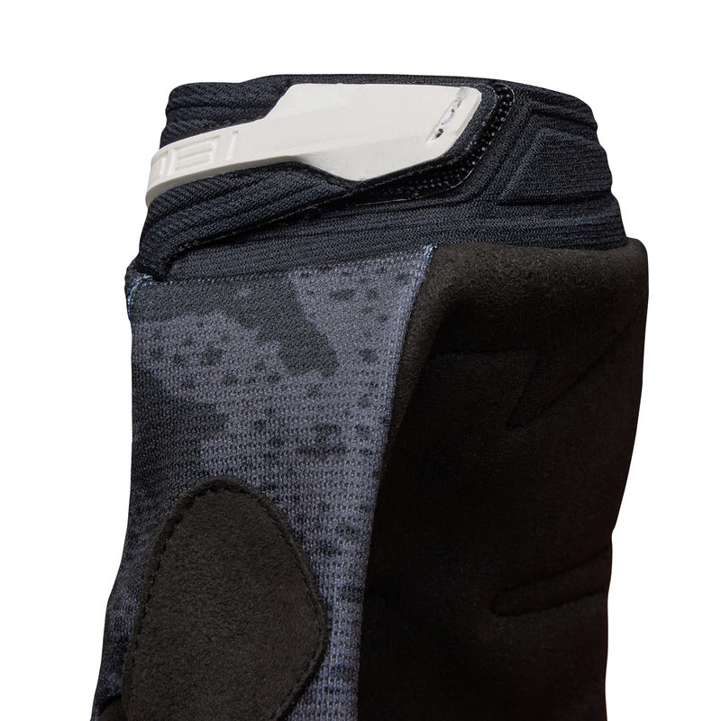 Rękawice motocyklowe FOX 180 Bnkr Black Camo 9 361027_ZAL917733.jpg