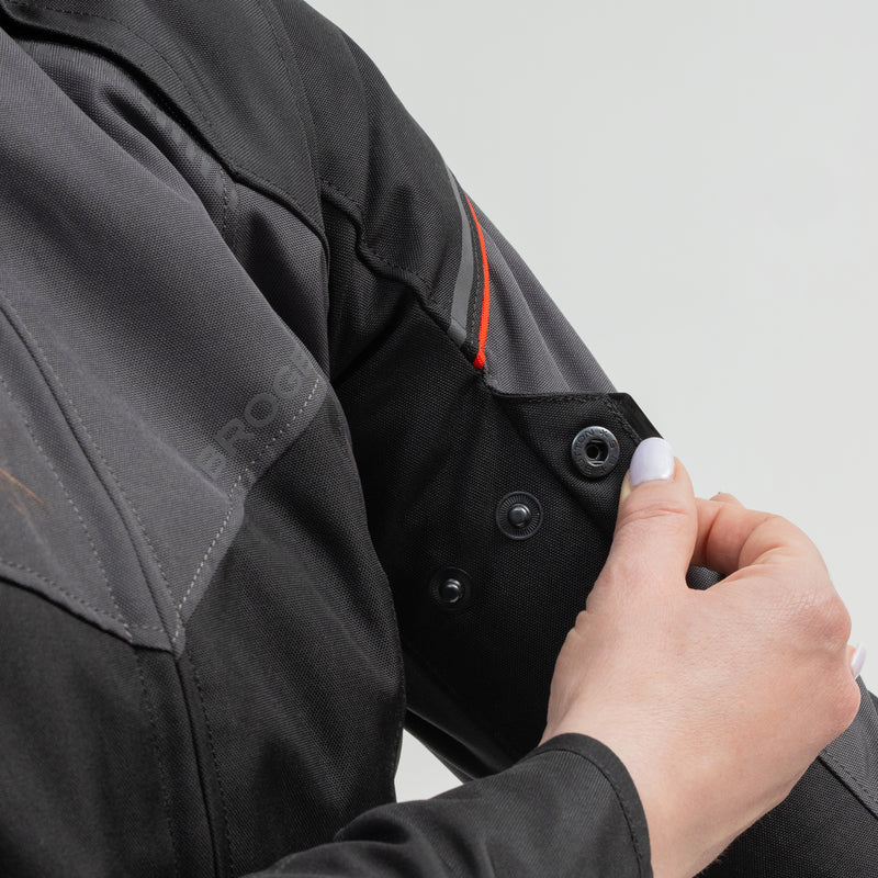 Kurtka Motocyklowa Tekstylna Damska Broger Grid Black Dark Grey Red 5 355395_ZAL910163.jpg